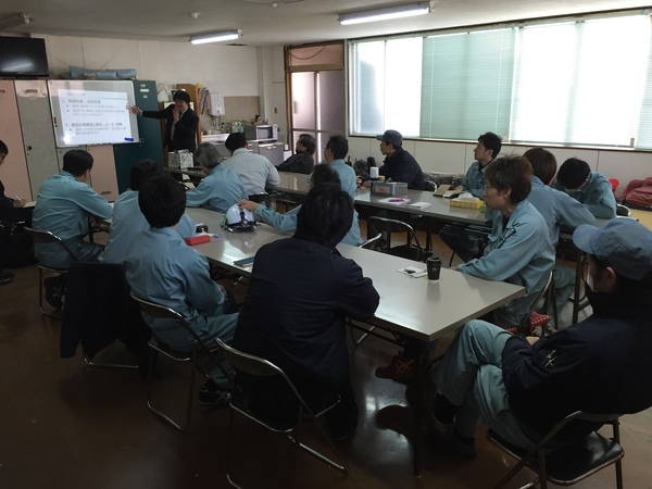 コンサルタント